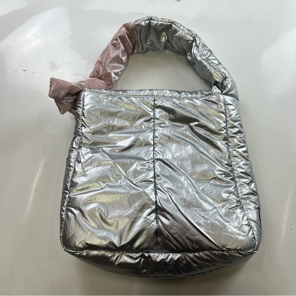 caraa sport women’s silver pink puffer shoulder bag new L70-19 - Picture 2 of 5